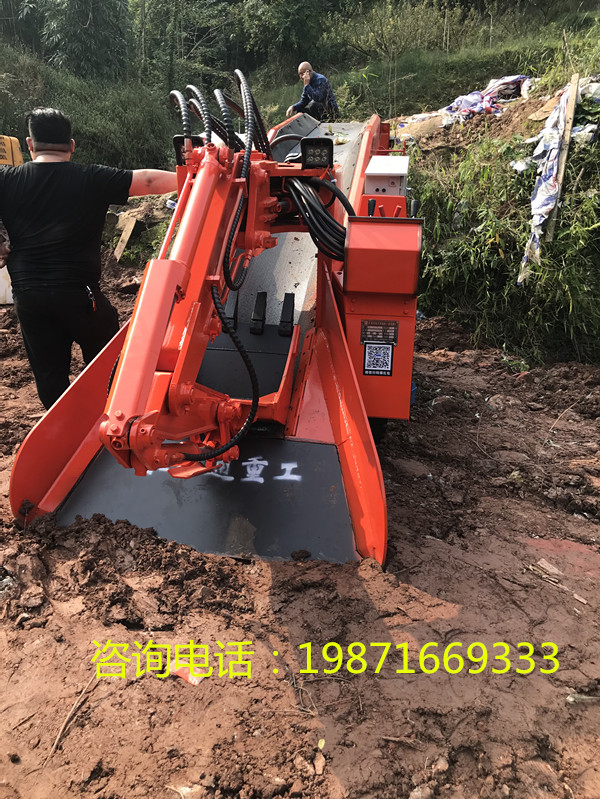 QQ圖扒渣機.jpg